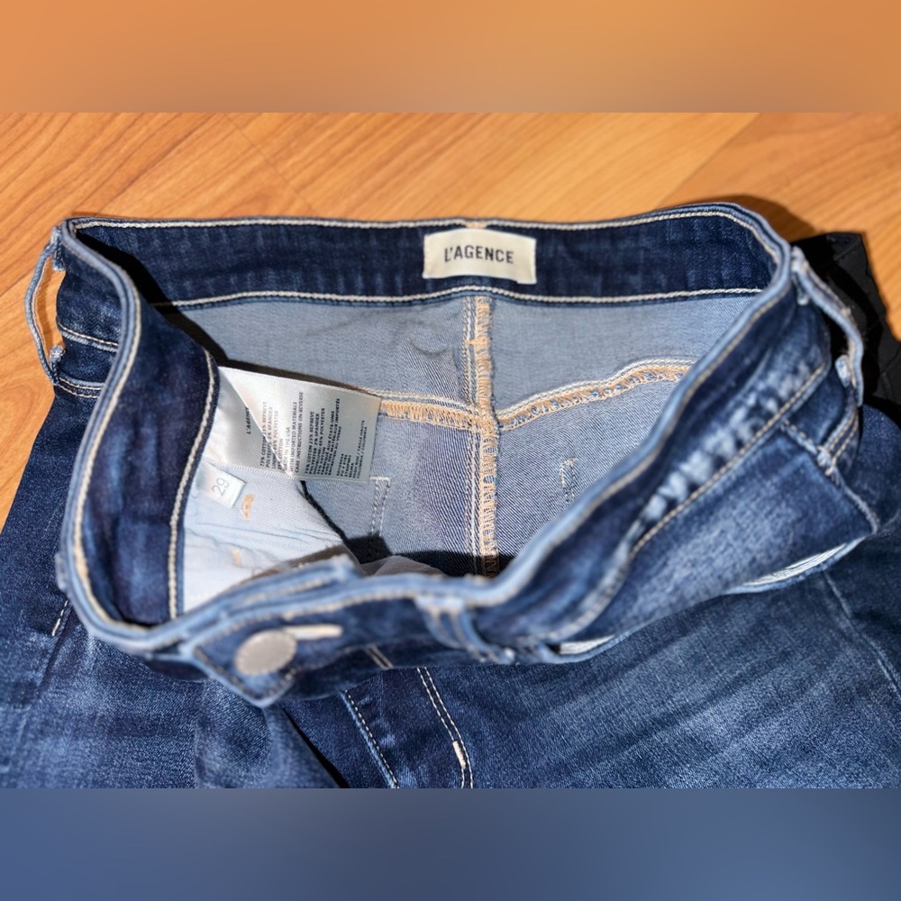 L'AGENCE Selma High Rise Jeans - Picture 2 of 8